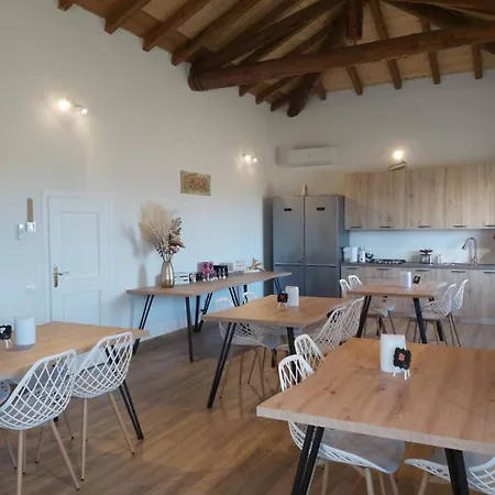 Cascina Olmetto Di Sotto Bed & Breakfast