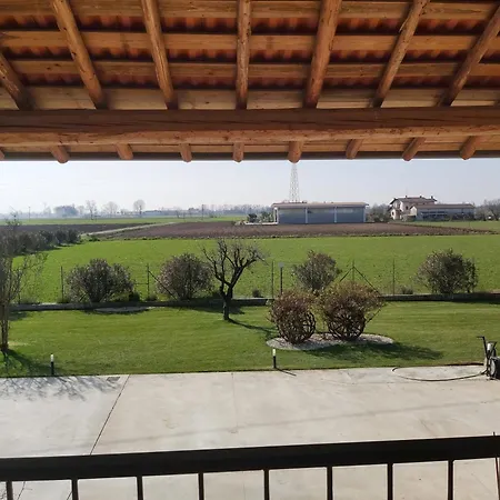 Cascina Olmetto Di Sotto Bed & Breakfast Ghedi