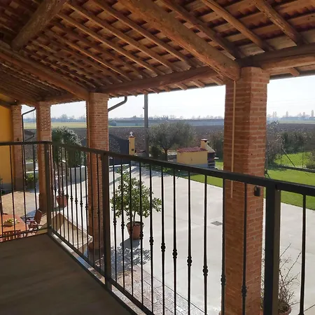 Cascina Olmetto Di Sotto Bed & Breakfast