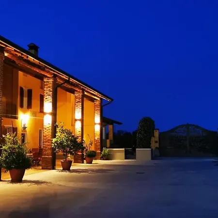 Bed & Breakfast Cascina Olmetto Di Sotto